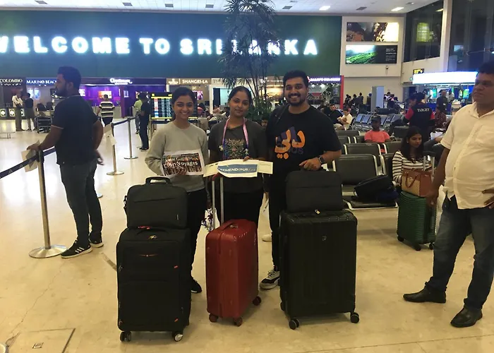 Lion Den Airport Transit Hotel, By Lion Voyages Private Limited, Free Airport Pickup & Drop, Free Wi-Fi , Excellent Customer Service